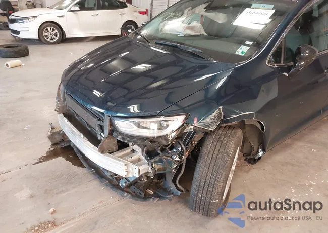 2C4RC1BG3SR551790: 43898924