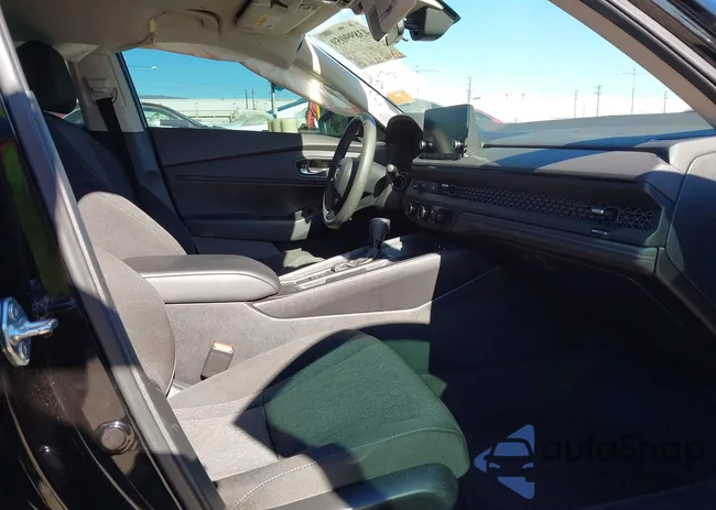 1HGCY1F36RA031582: 43899059