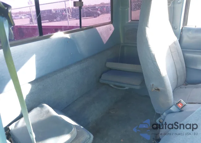 1FTCR14U7TPA06993: 43899267