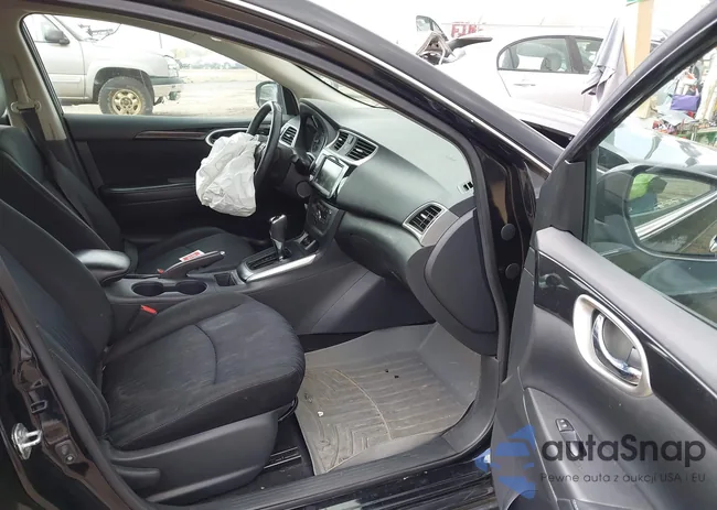 3N1AB7AP5KL604381: 43899322