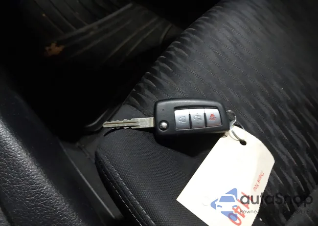 KNMAT2MV1KP502104: 43899440