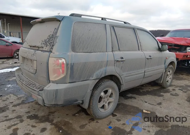 5FNYF18526B002804: 43898442