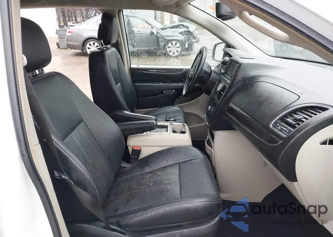 2C4RC1CG9FR561941: 43898652