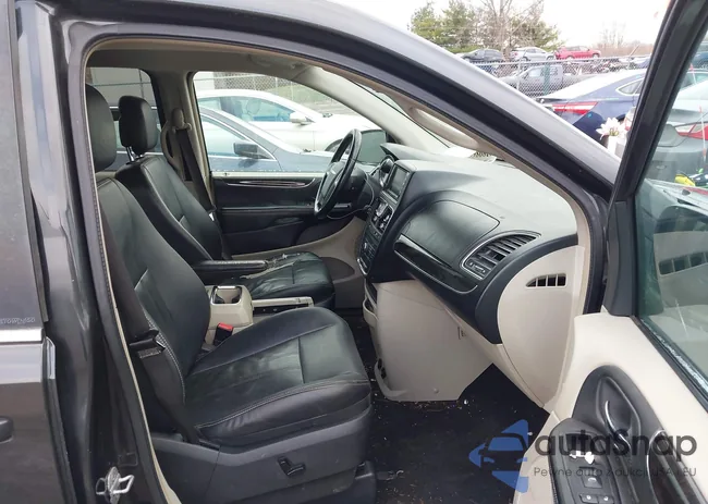 2C4RC1BG4CR252116: 43898665