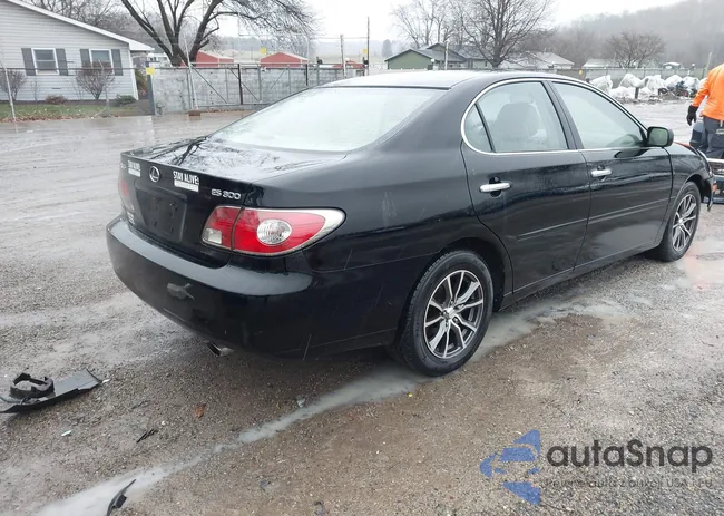 JTHBF30G725030123: 43898813