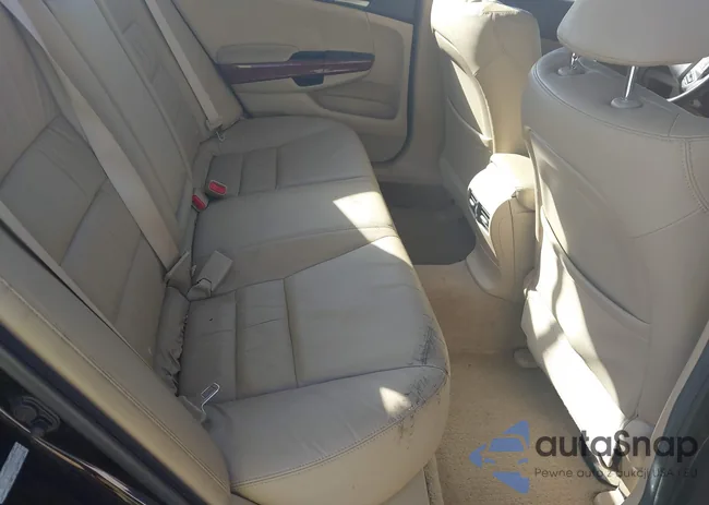 1HGCP3F82BA019056: 43899843