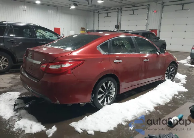 1N4AL3AP7GC192041: 43899860