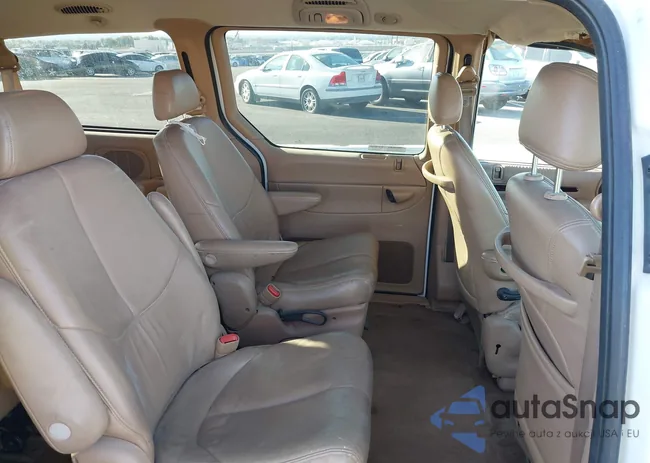 1C4GP54L3YB566648: 43899946