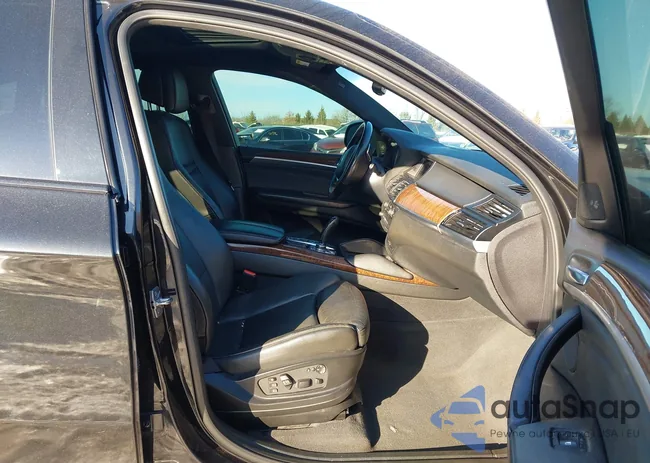 5UXFG8C55BLZ95290: 43899981