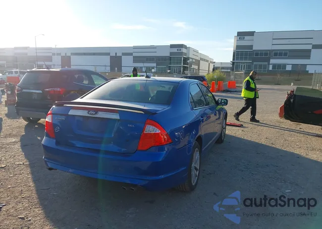 3FAHP0JA3CR205361: 43900008