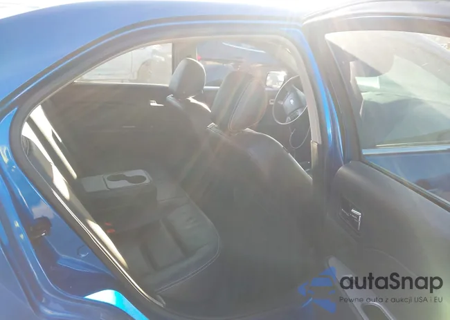 3FAHP0JA3CR205361: 43900008