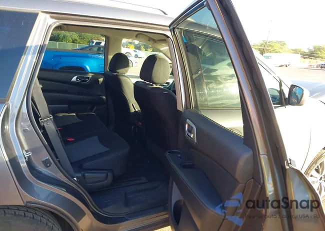 5N1DR2MN1JC653666: 43900038