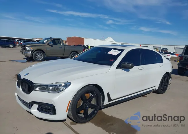 WBA7F0C39HGM21721: 43900078