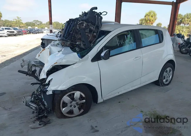 1G1JA6SH9G4112265: 43900174