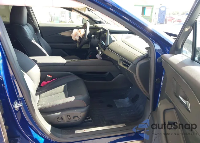 4W5KHMRK9RZ514101: 43900348