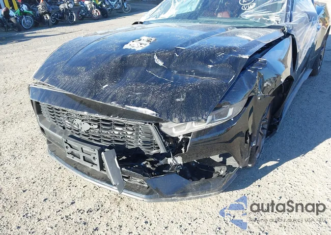 1FA6P8TH5R5141769: 43900414