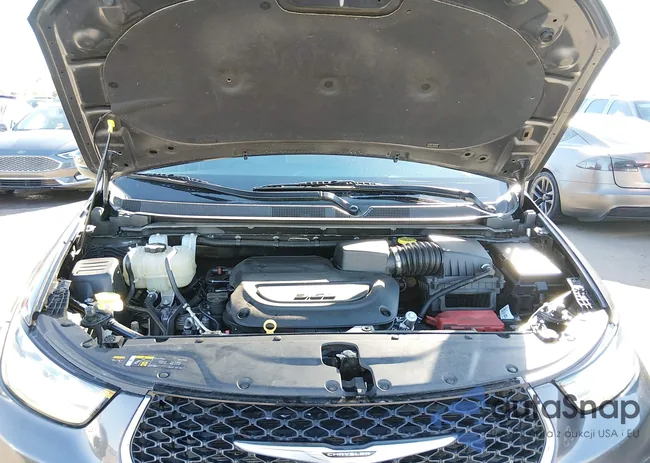 2C4RC1BG0PR596547: 43899446