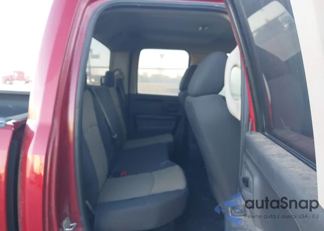 1D3HB18T49S777369: 43899609