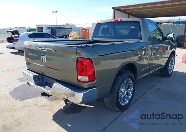 3C6JR6BT5EG284823: 43899652