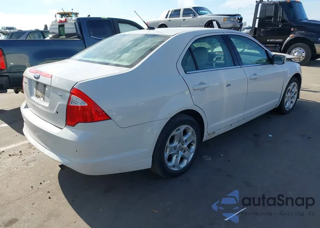 3FAHP0HA7AR208993: 43899700