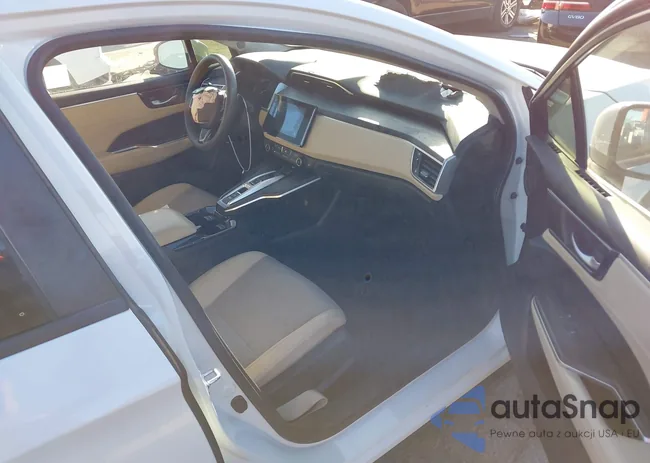 JHMZC5F15JC008802: 43899839