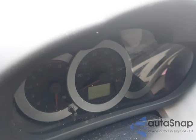 JTMBD33V175082906: 43900862