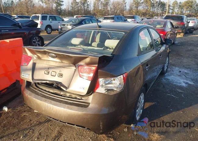 KNAFU4A25D5691246: 43900865