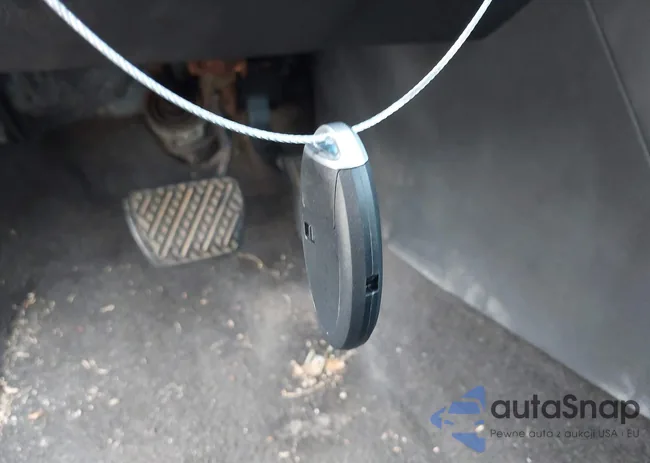 1N4AL21E19C137628: 43900922