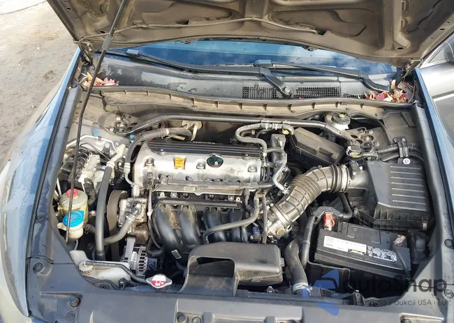 1HGCP2F74AA102567: 43901019