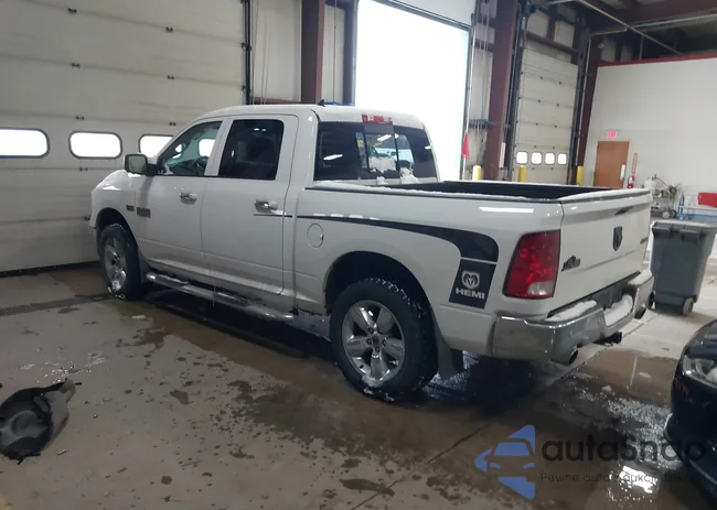 1C6RR7LT9FS775302: 43901045