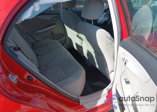 2T1BU4EE4CC875634: 43901060