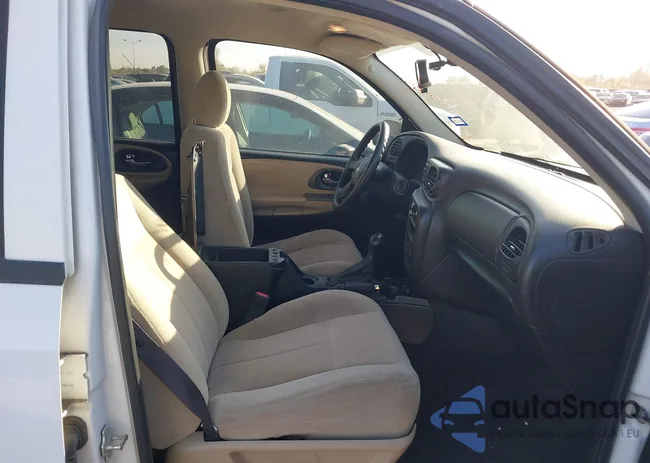 1GNDS13S352120733: 43901084