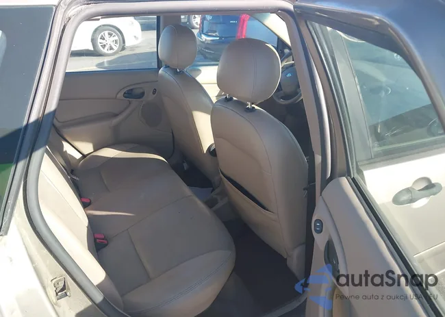 1FAFP35ZX4W149331: 43901148