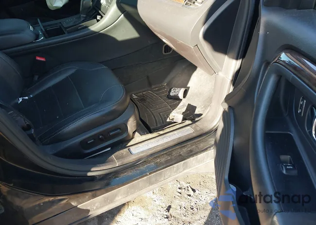 1FAHP2F82EG115629: 43901187