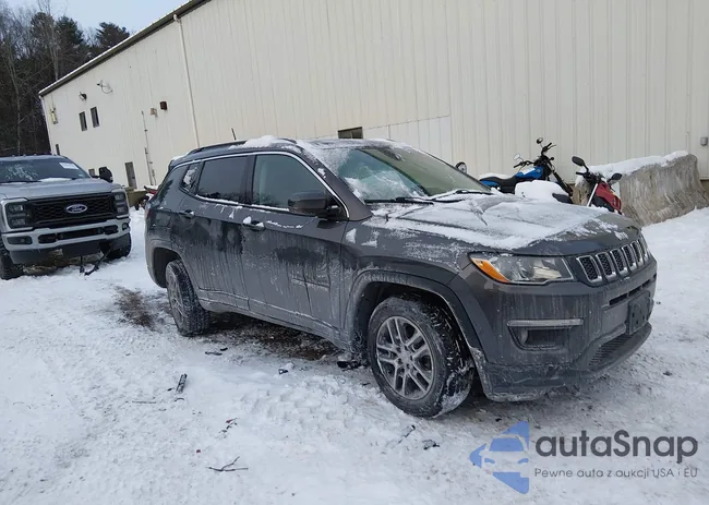 3C4NJDBB5JT192514: 43901318