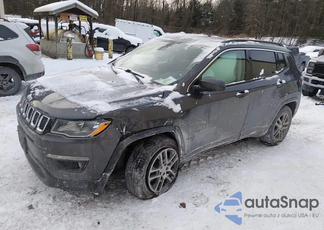 3C4NJDBB5JT192514: 43901318