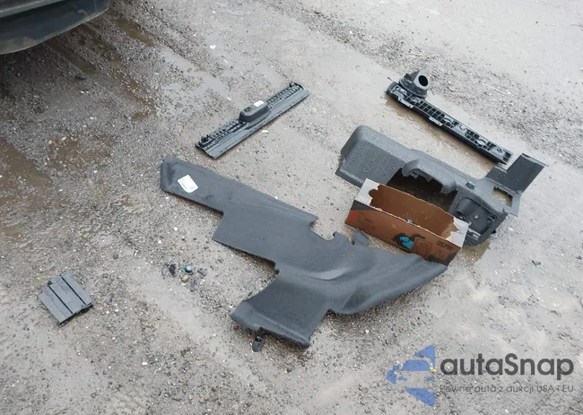 1C4RJXN64SW596739: 43901345