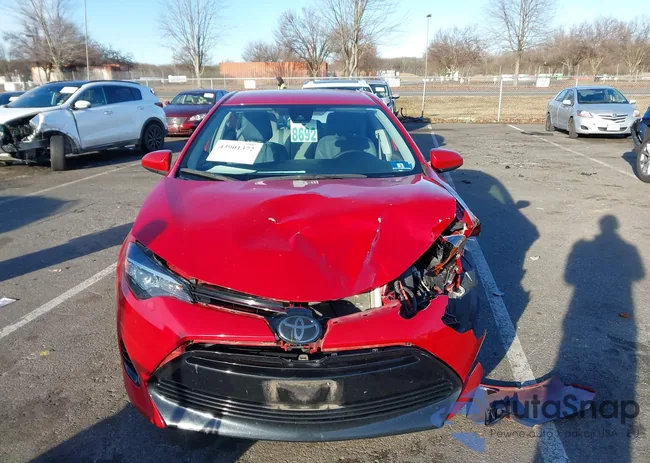 2T1BURHE5JC078475: 43901372