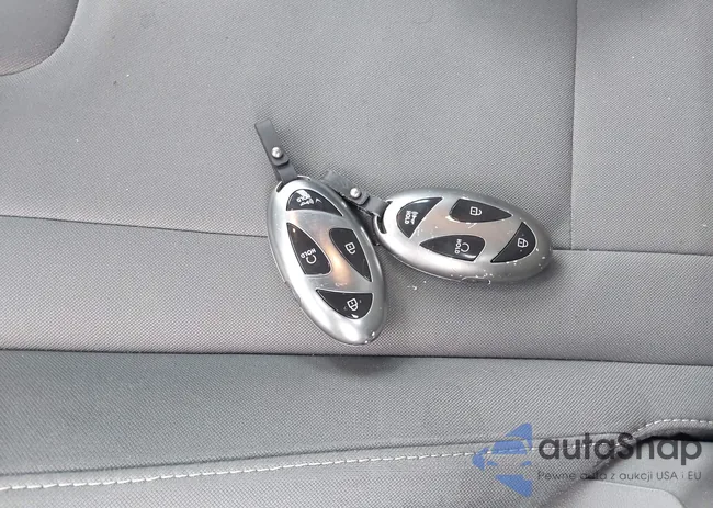 KMHLM4DGXRU660760: 43901383