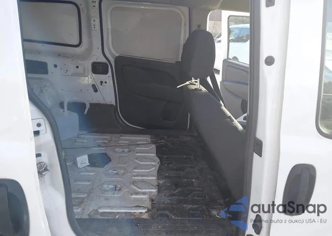 ZFBERFAT2F6976796: 43900587