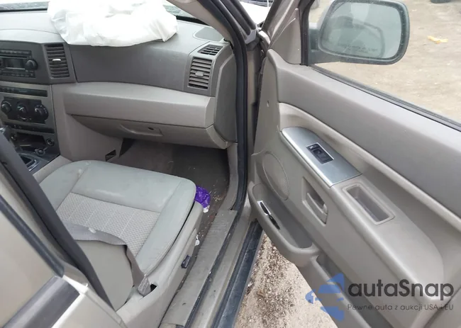 1J4HR48N35C608241: 43900611