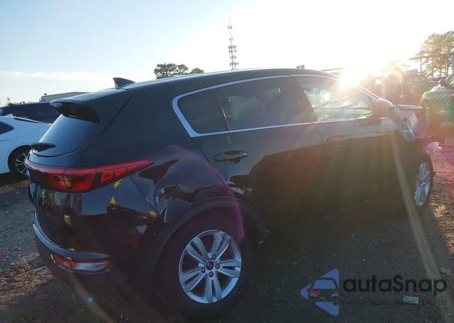 KNDPMCAC1K7502877: 43900769