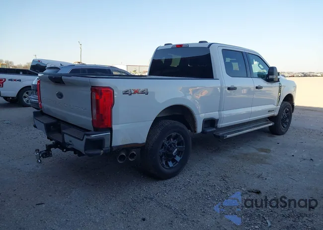 1FT7W2BT6PEC04377: 43900776