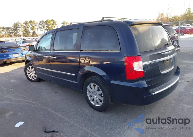 2C4RC1BG8FR619829: 43900803