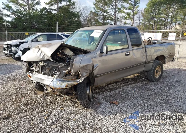 JT4UN24D2T0033582: 43901839