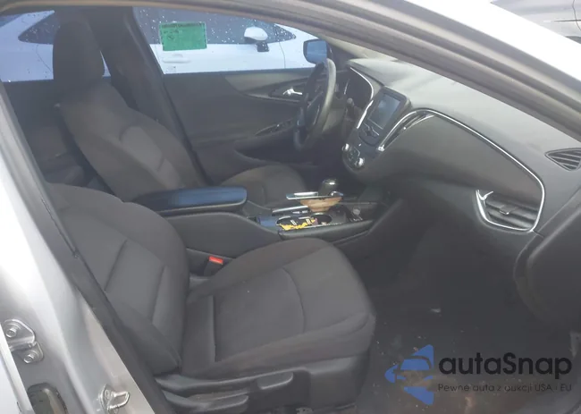 1G1ZD5ST2JF159657: 43901857