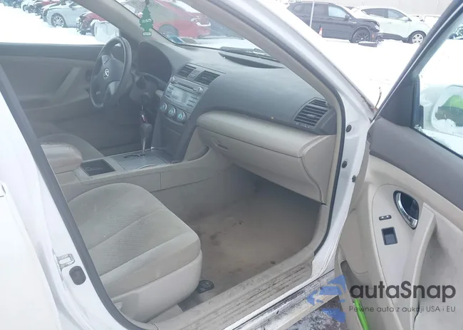 4T1BE46K79U829286: 43901913