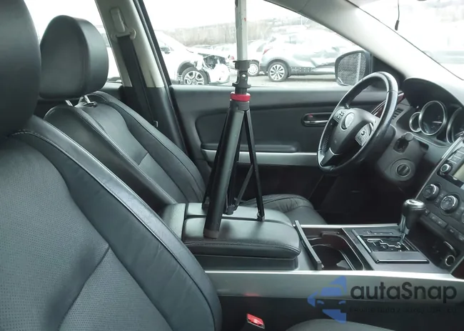 JM3TB3DVXE0441048: 43901914