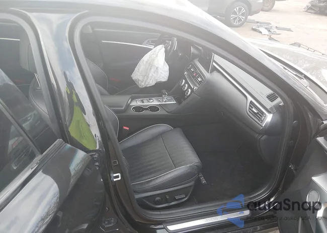 KMTG74LE9KU043077: 43901929