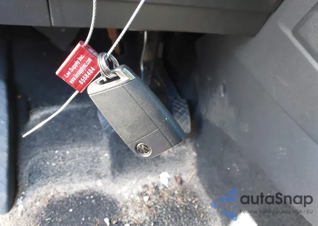 3VV2B7AX3KM070911: 43901941